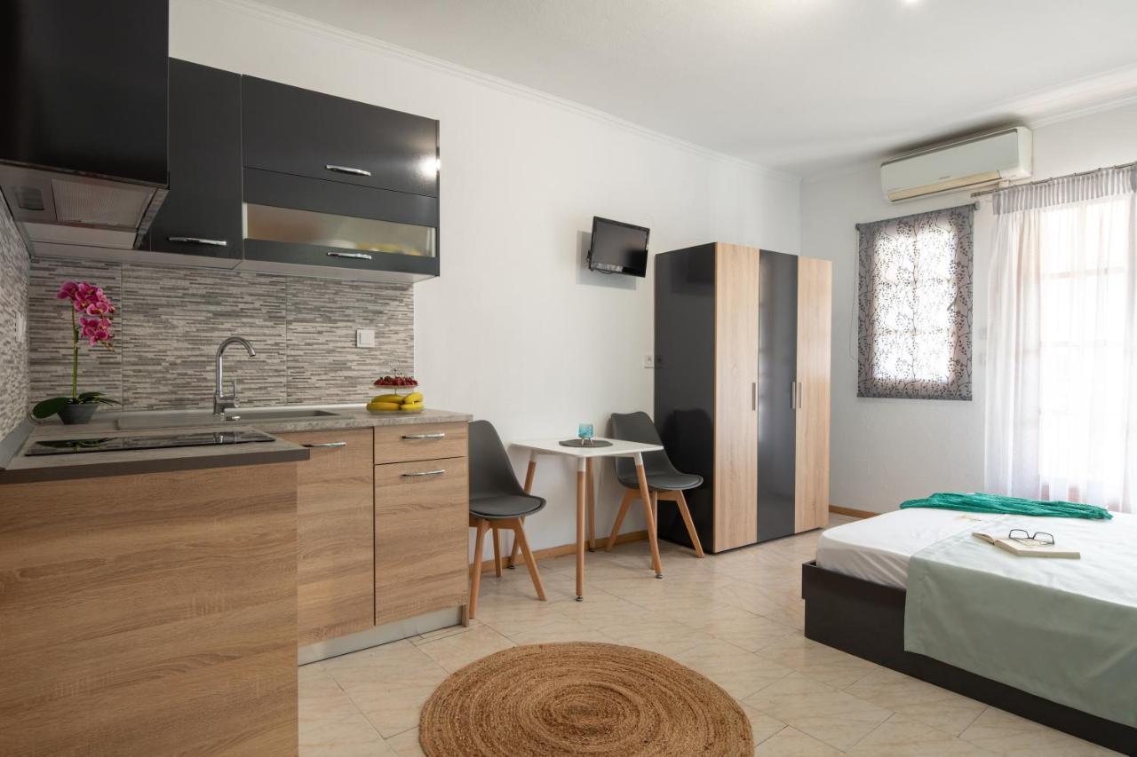 Stavroula'S Paradise House Aparthotel ซีเกีย ภายนอก รูปภาพ